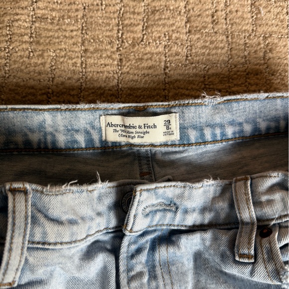 Abercrombie 90s Straight Slim Jeans - Picture 3 of 3